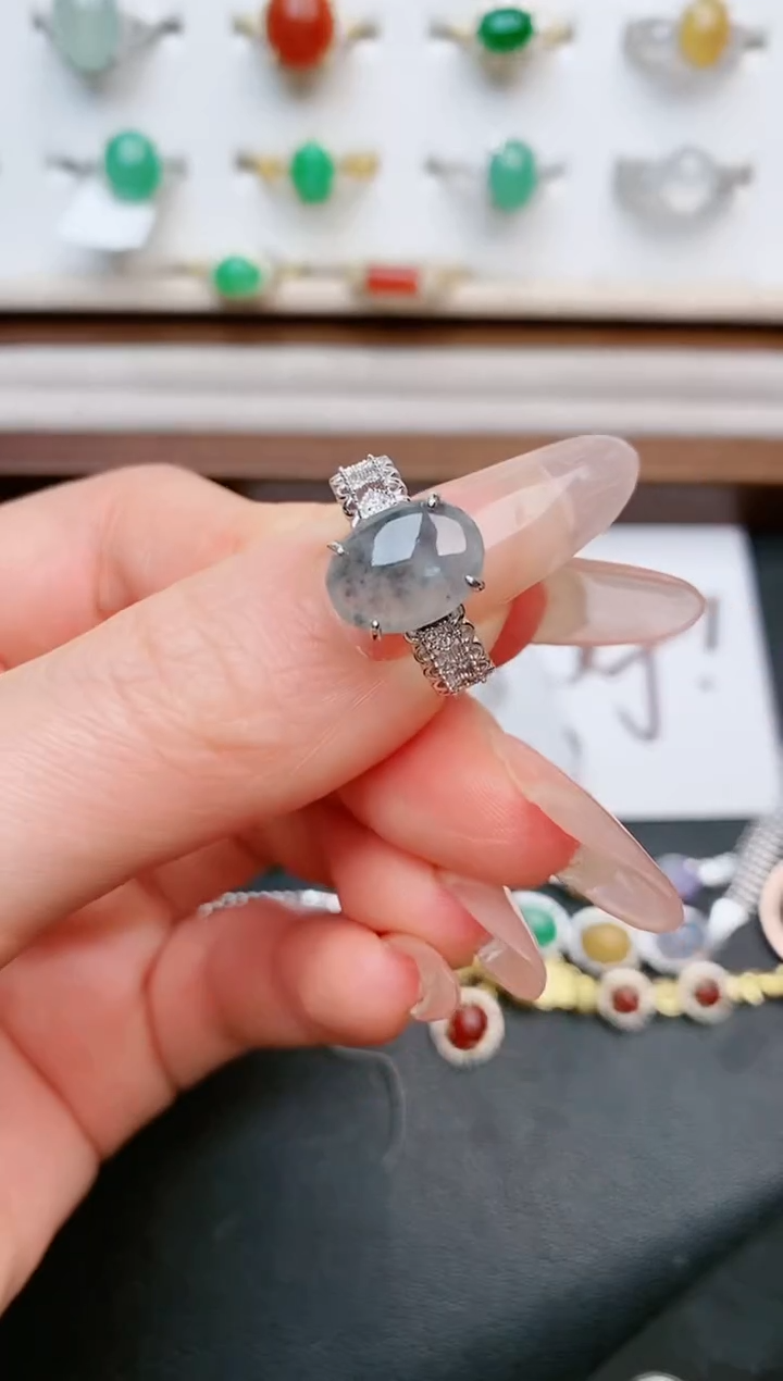 【闪购商品】翡翠戒指银S925镶嵌....