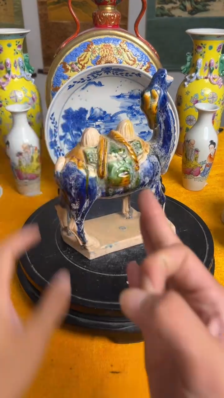 摆件陶瓷摆件一个A4