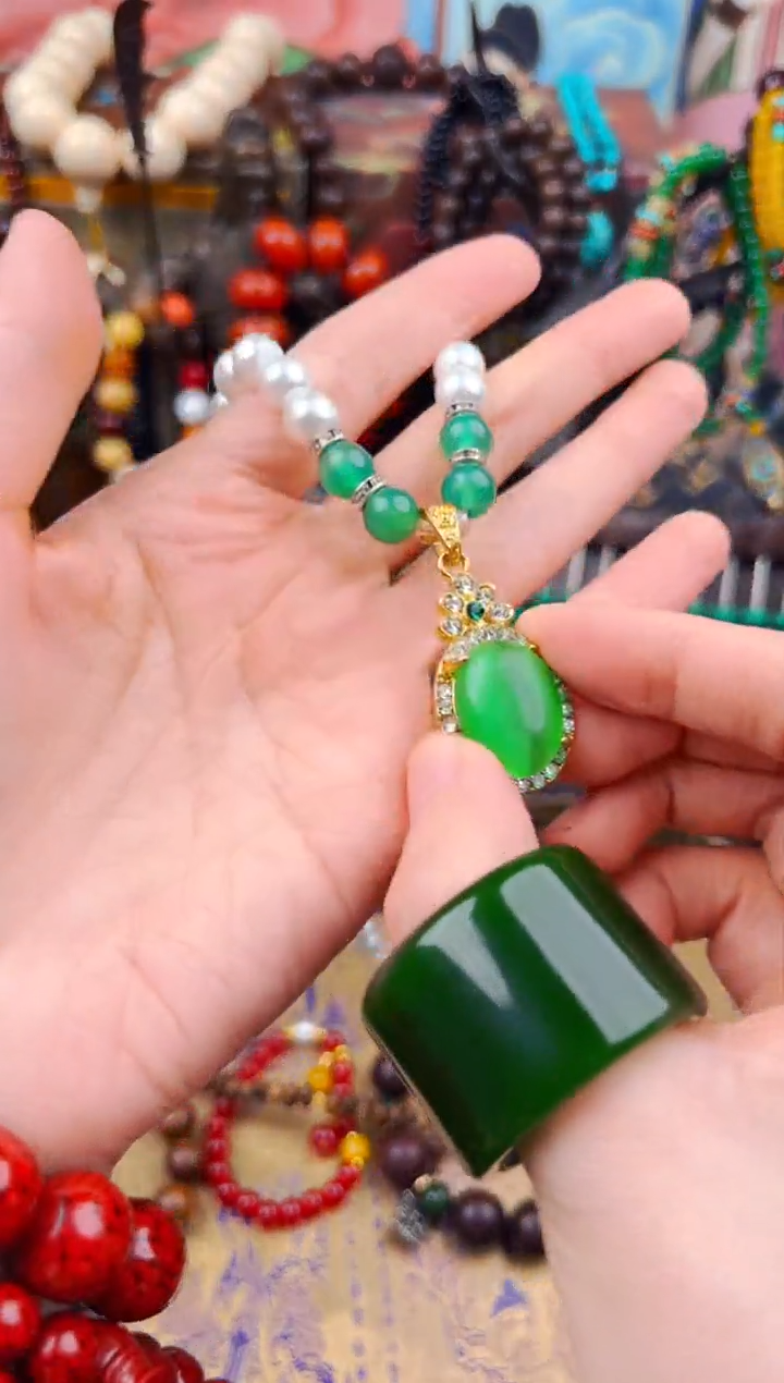 和田玉未镶嵌项链飞姐精品专属推荐19