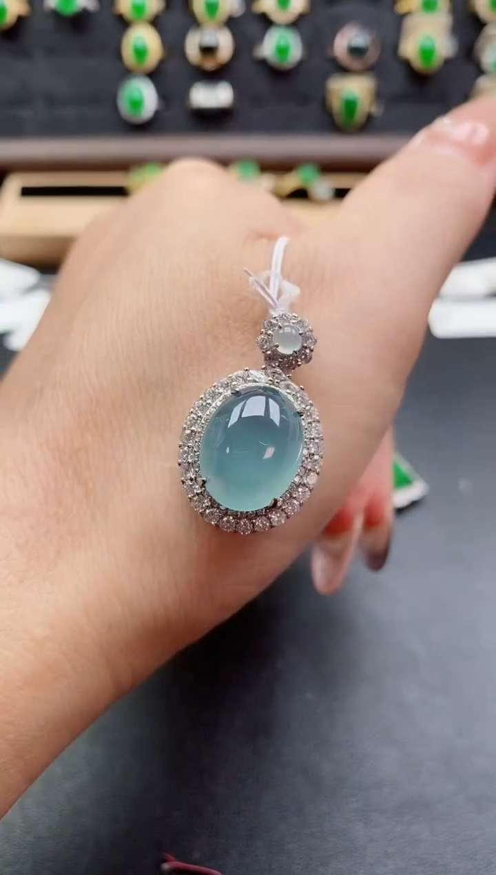 吊坠(赠链)银S925镶嵌翡翠1