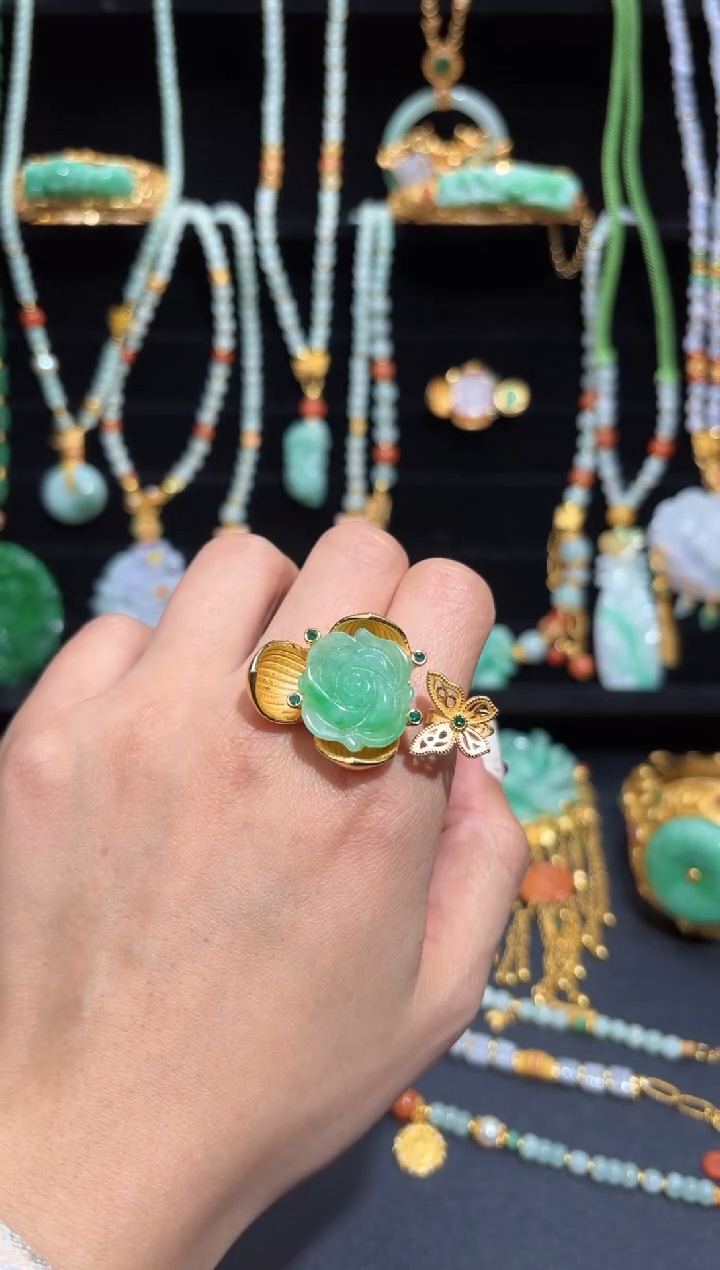 【闪购商品】翡翠颈饰银S925镶嵌花/支持复检/一件