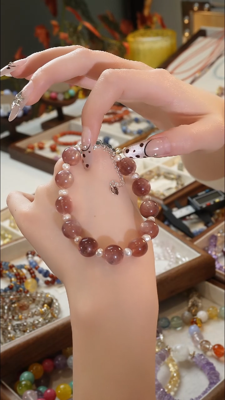 无无粉色时尚手链