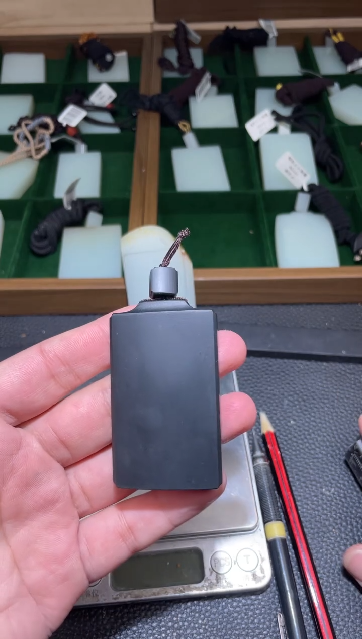 定制和田玉官帽 