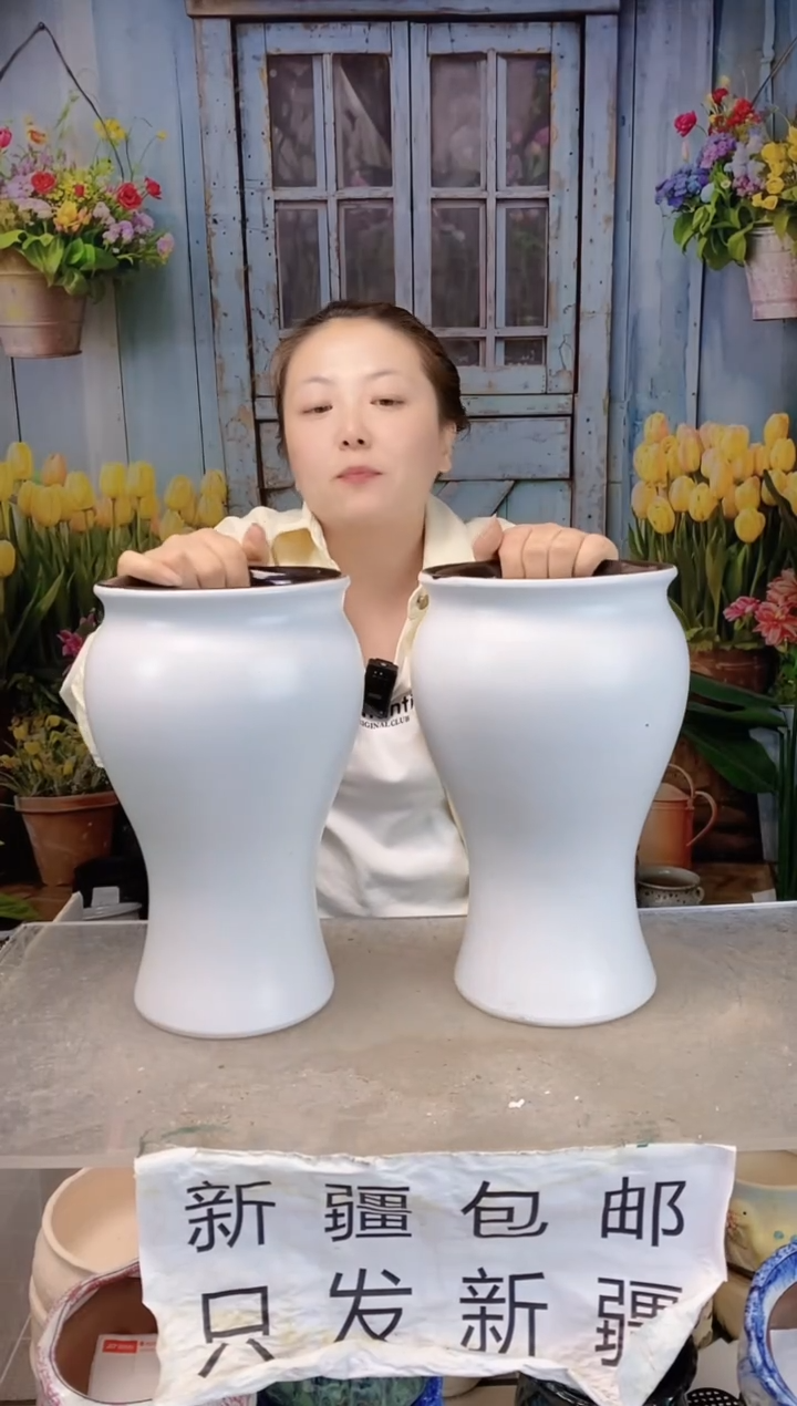 003白色鱼尾两个装 口15高26