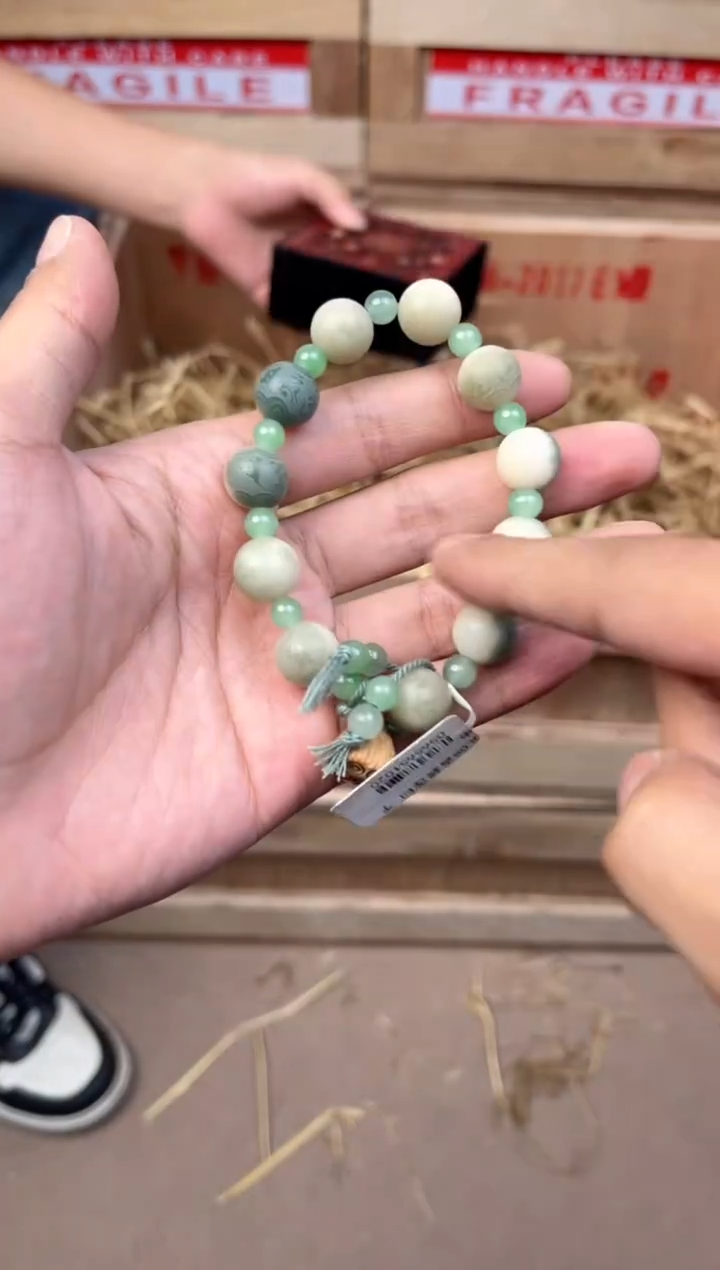 精品手串 非金属（无礼盒）