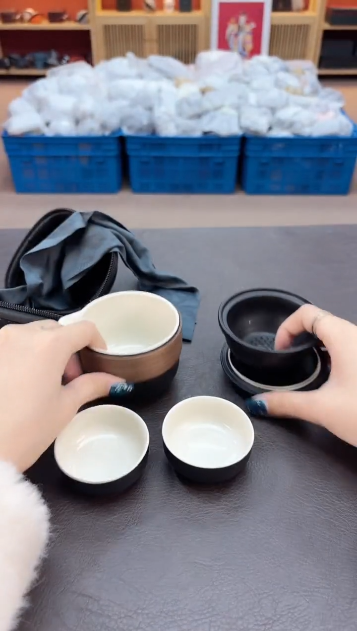 【闪购商品】摆件瓷SC1111111111111