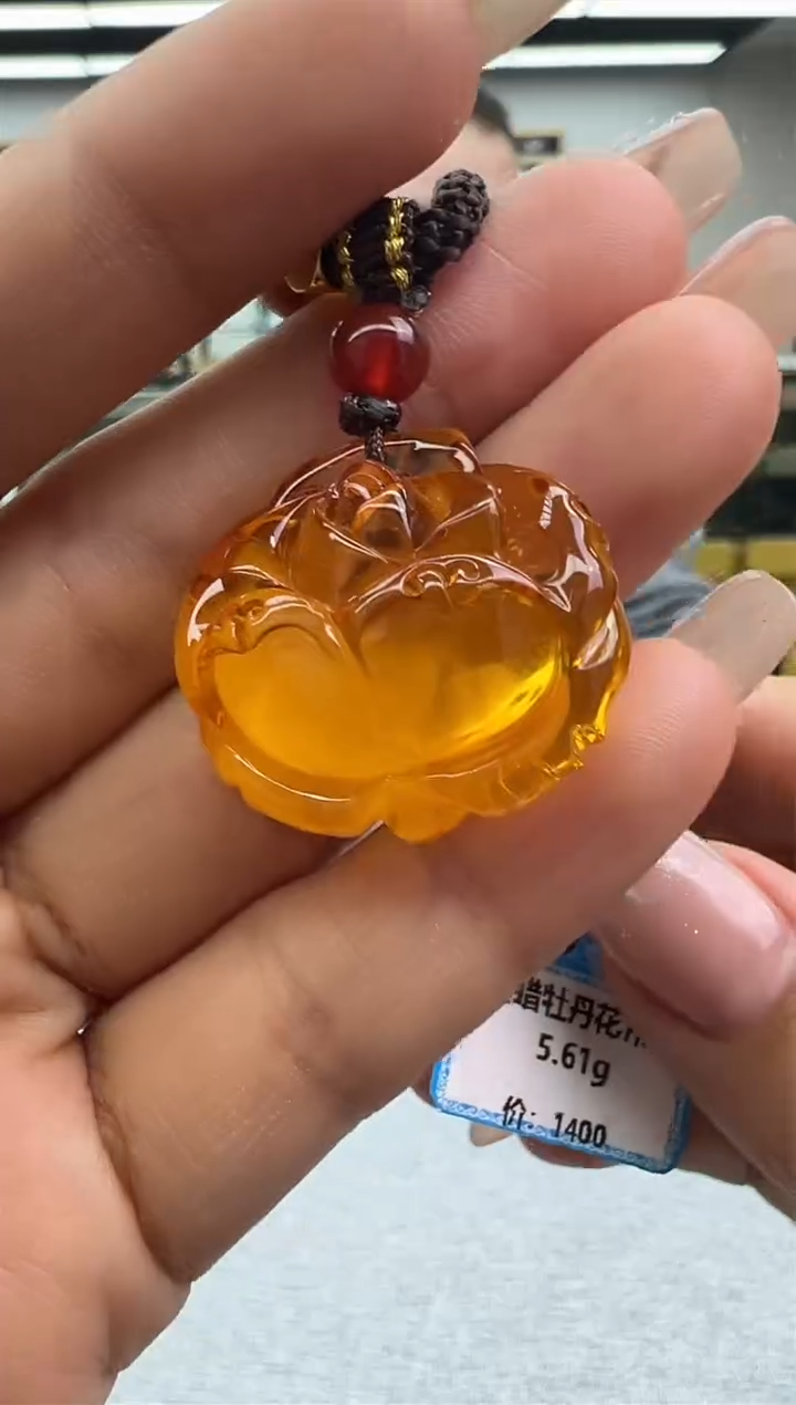 【闪购商品】琥珀颈饰未镶嵌545秒拍号