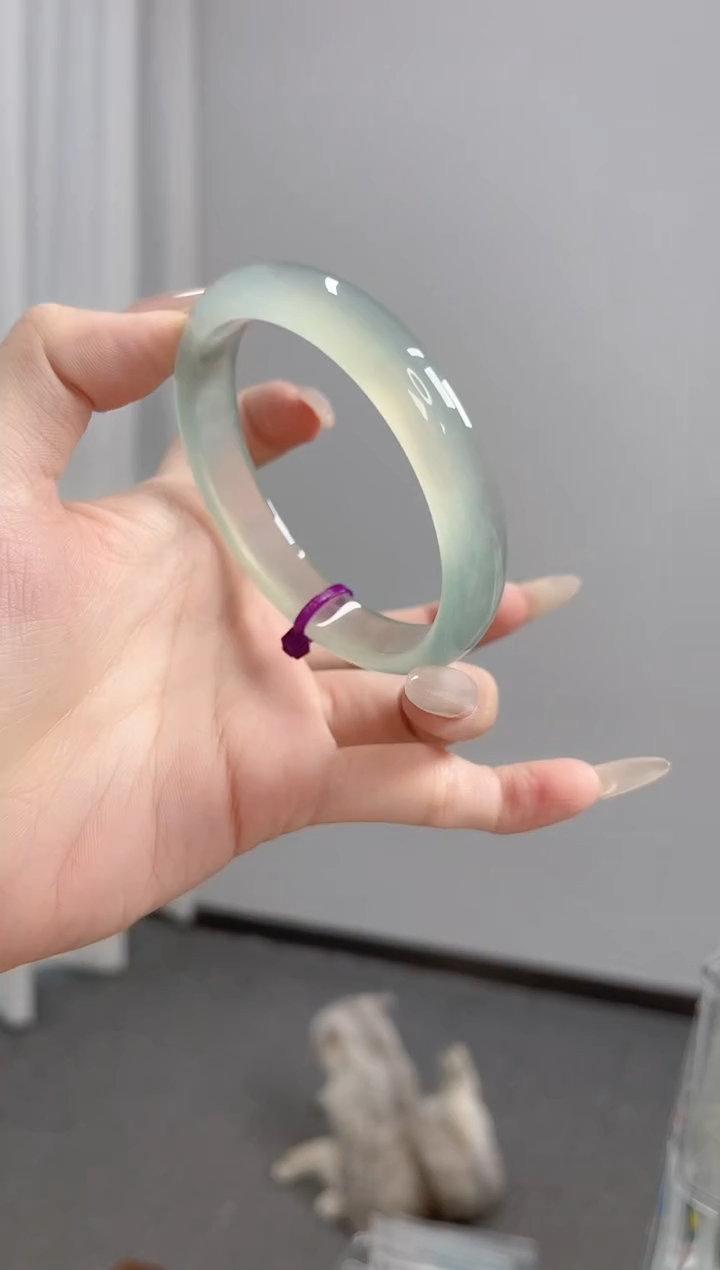 玛瑙/玉髓手镯未镶嵌58-59圈