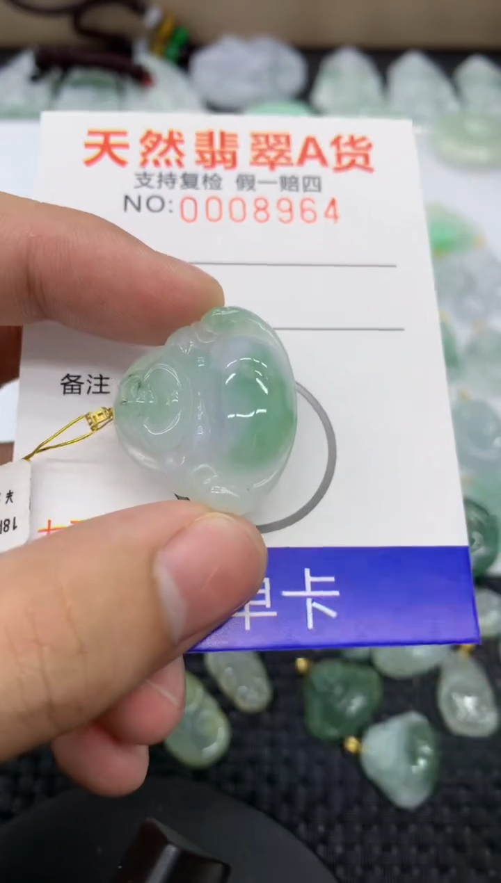 【闪购商品】翡翠颈饰18K金镶嵌11111111111