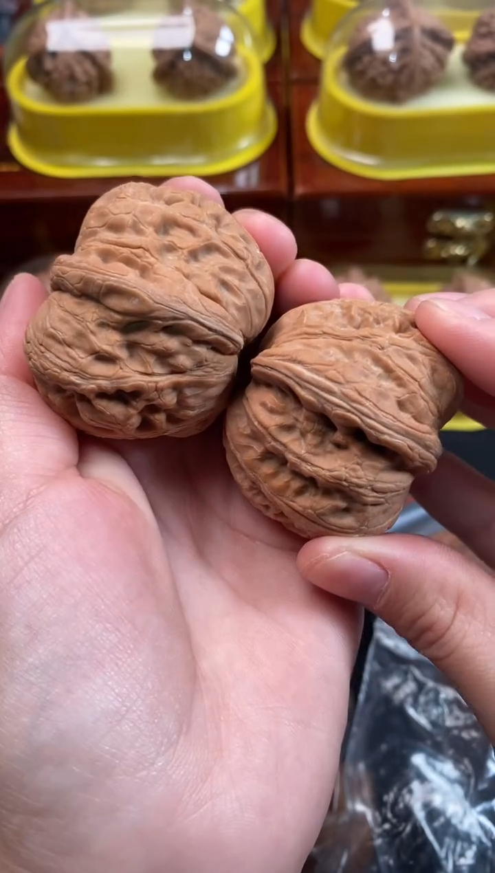 把件文玩核桃元宝45尺Q038