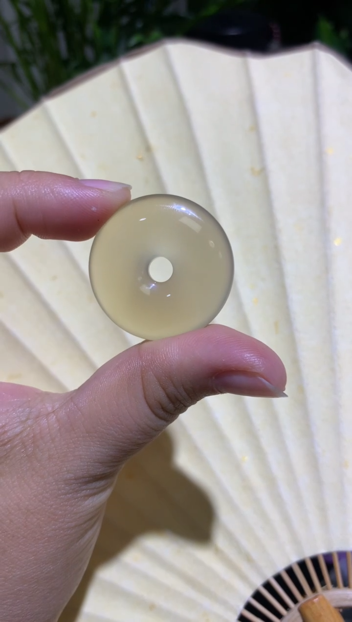 手镯玛瑙/玉髓未镶嵌00032