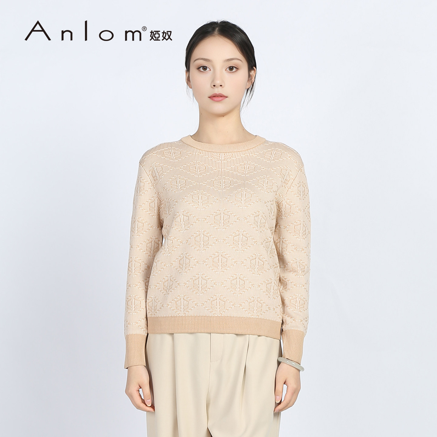 Anlom/Anlom/娅奴长袖圆领休闲桑蚕丝针织套衫上衣2313052