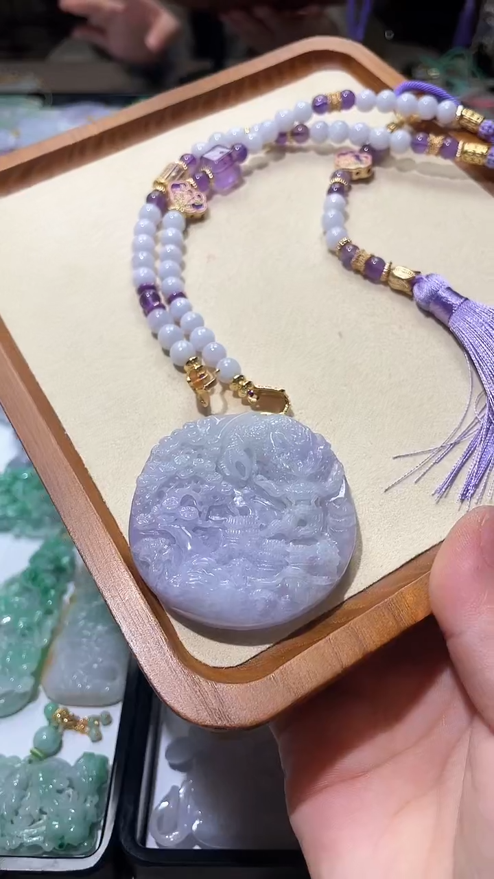 【闪购商品】翡翠颈饰未镶嵌吊坠