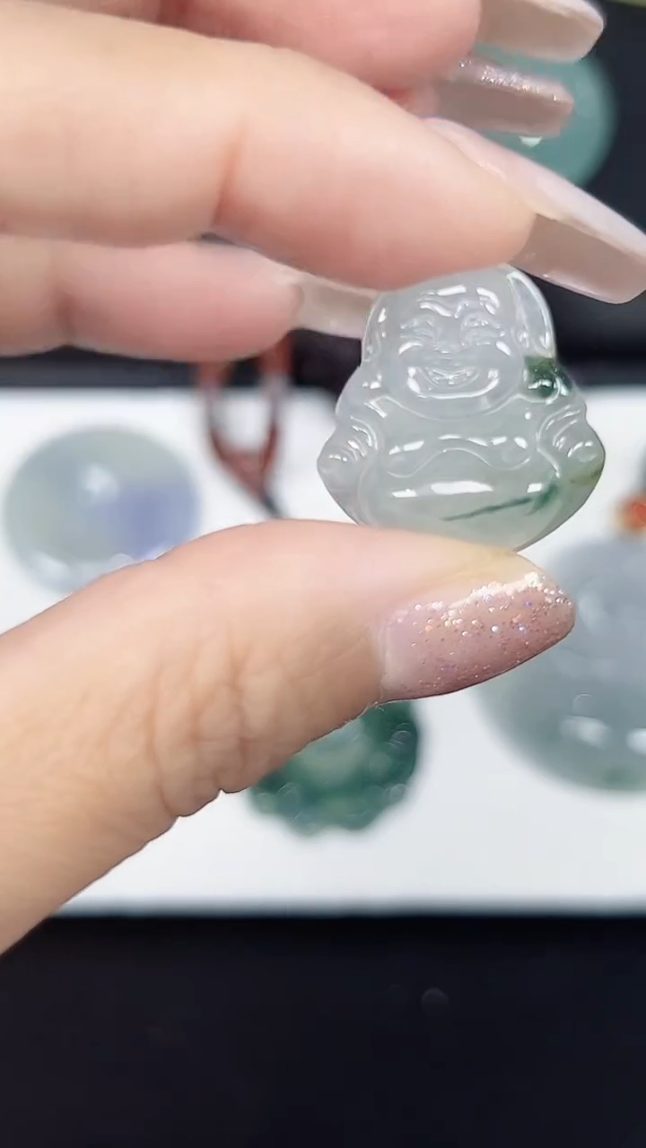 颈饰未镶嵌翡翠天然缅A翡翠佛公