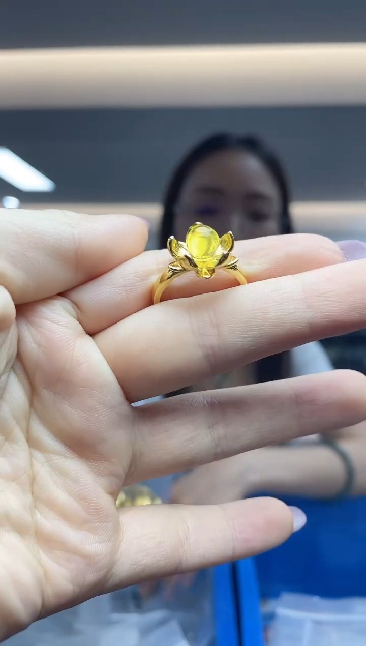 未镶嵌蓝珀裸石（多样性发一件）