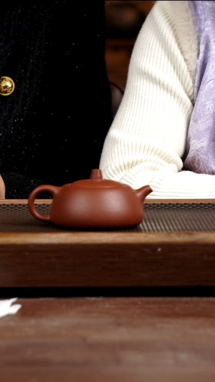 茶壶紫砂朱砂井栏150CC
