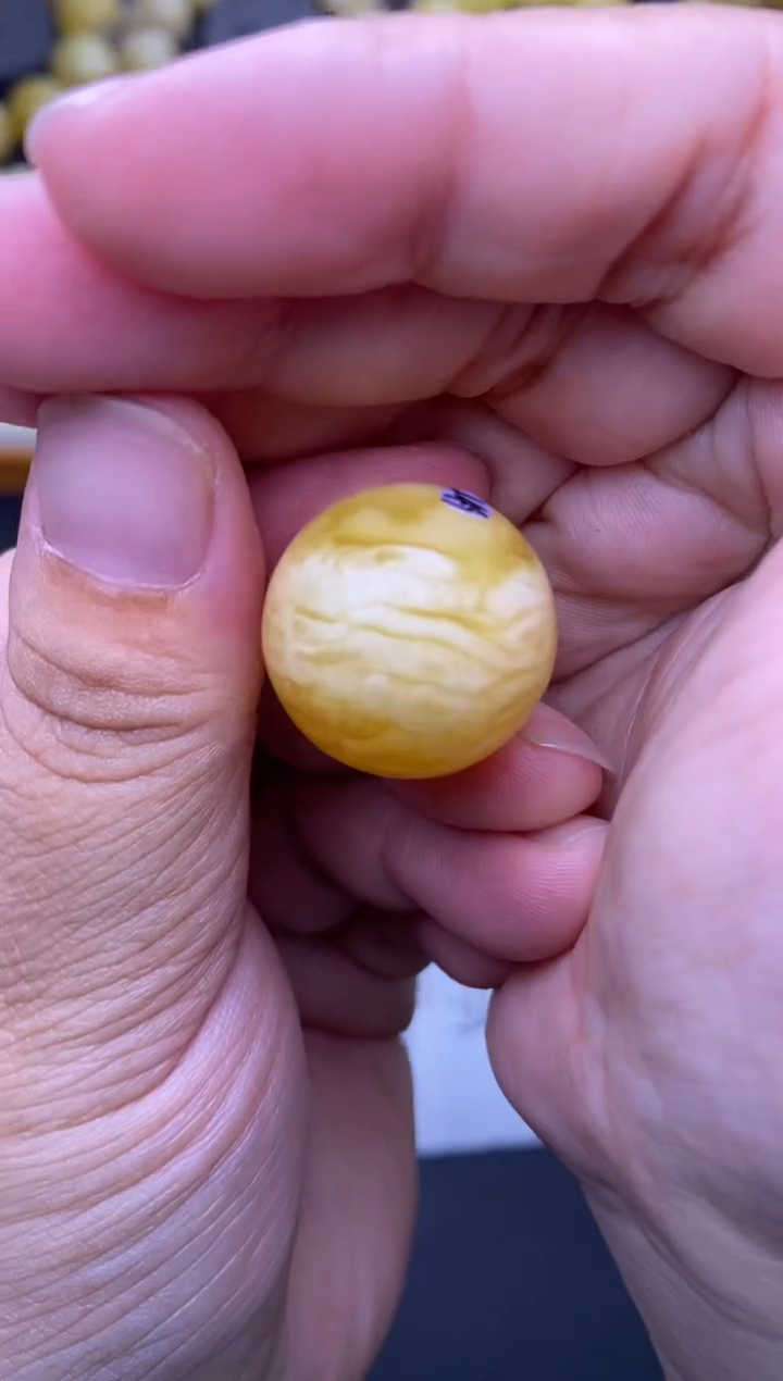 裸石琥珀未镶嵌 大小姐珠宝严选22