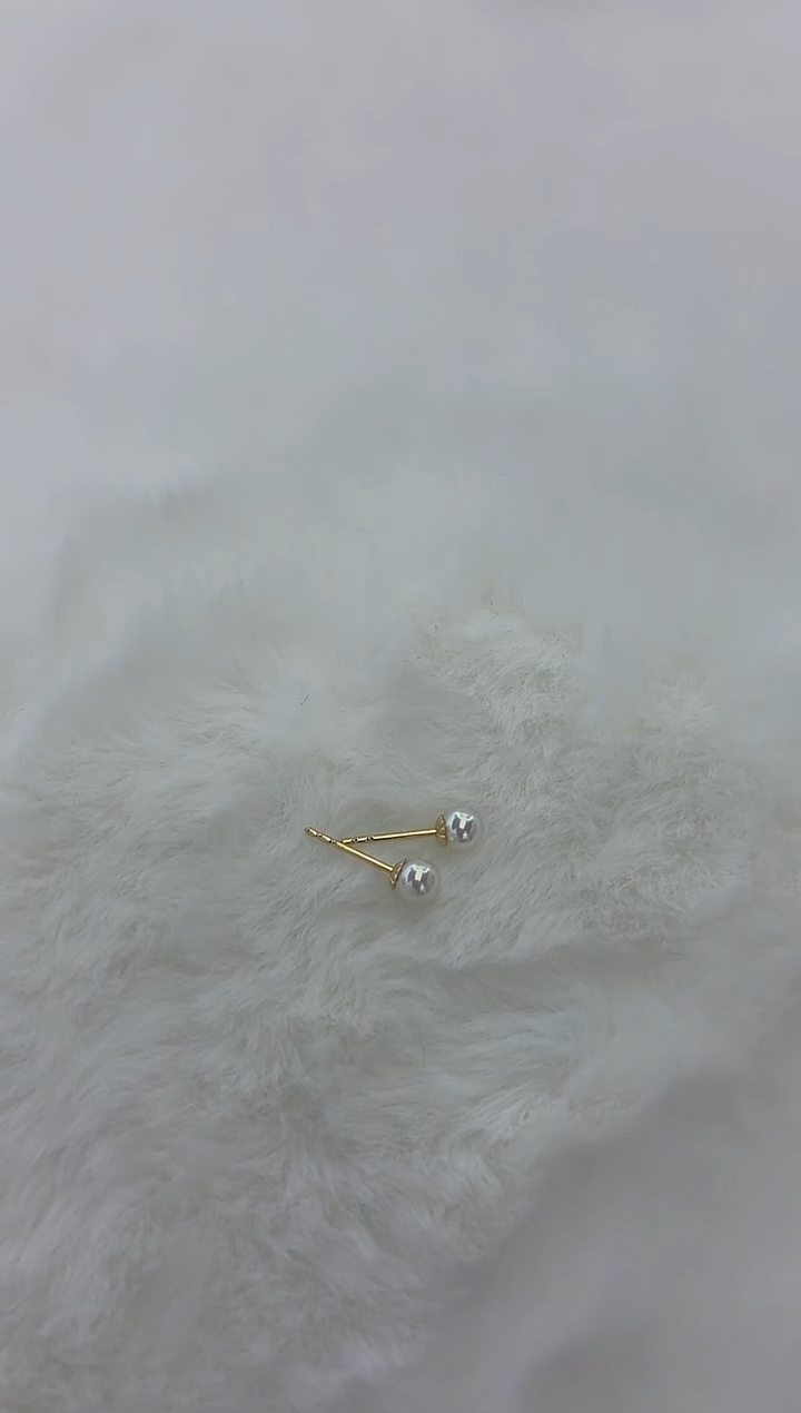 18K金镶嵌耳钉海水珍珠Akoya 耳钉 4.5-5MM 18K金