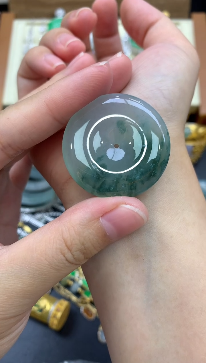 翡翠未镶嵌颈饰95-中国好珍宝