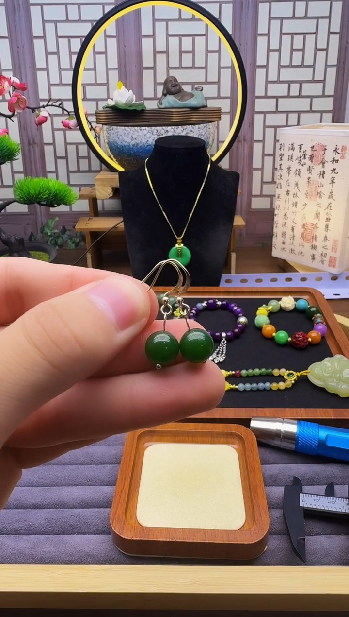 和田玉14K金镶嵌耳饰E52