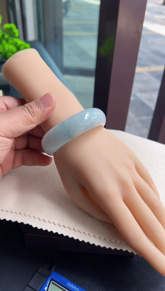 【闪购商品】翡翠手镯未镶嵌57mmmmmmmmm