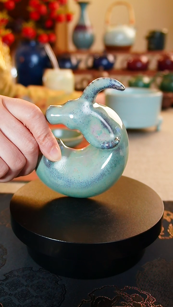 【闪购商品】瓷片绿牛牛