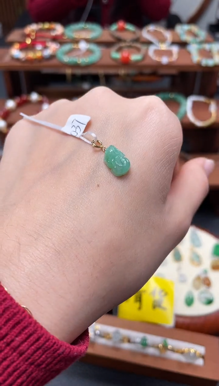 【闪购商品】翡翠吊坠(不含链)18K金镶嵌一个  JK658