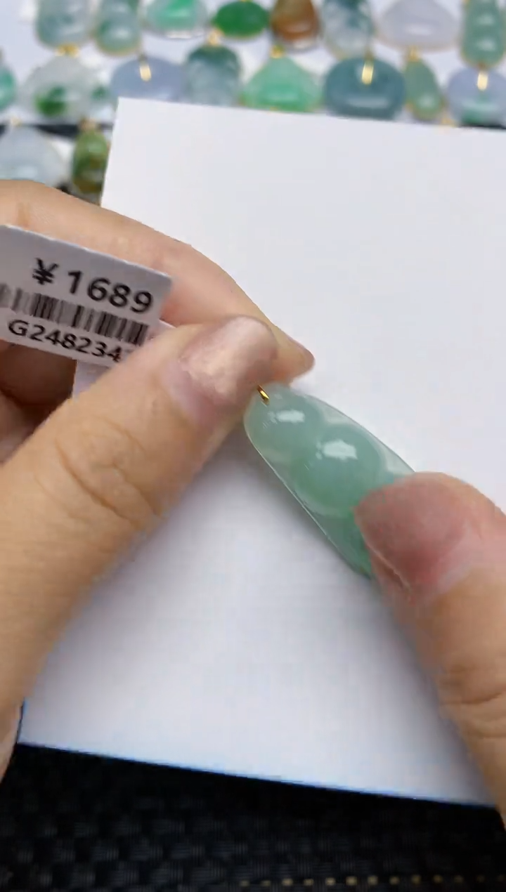 【闪购商品】翡翠颈饰18K金镶嵌天然A货翡翠 60