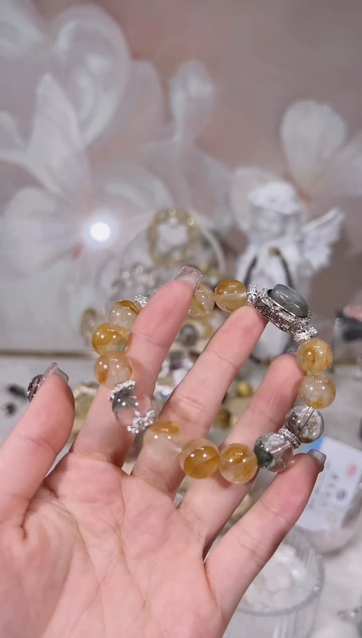 【闪购商品】水晶手链未镶嵌天然水晶默认微瑕 多样性发货发其一