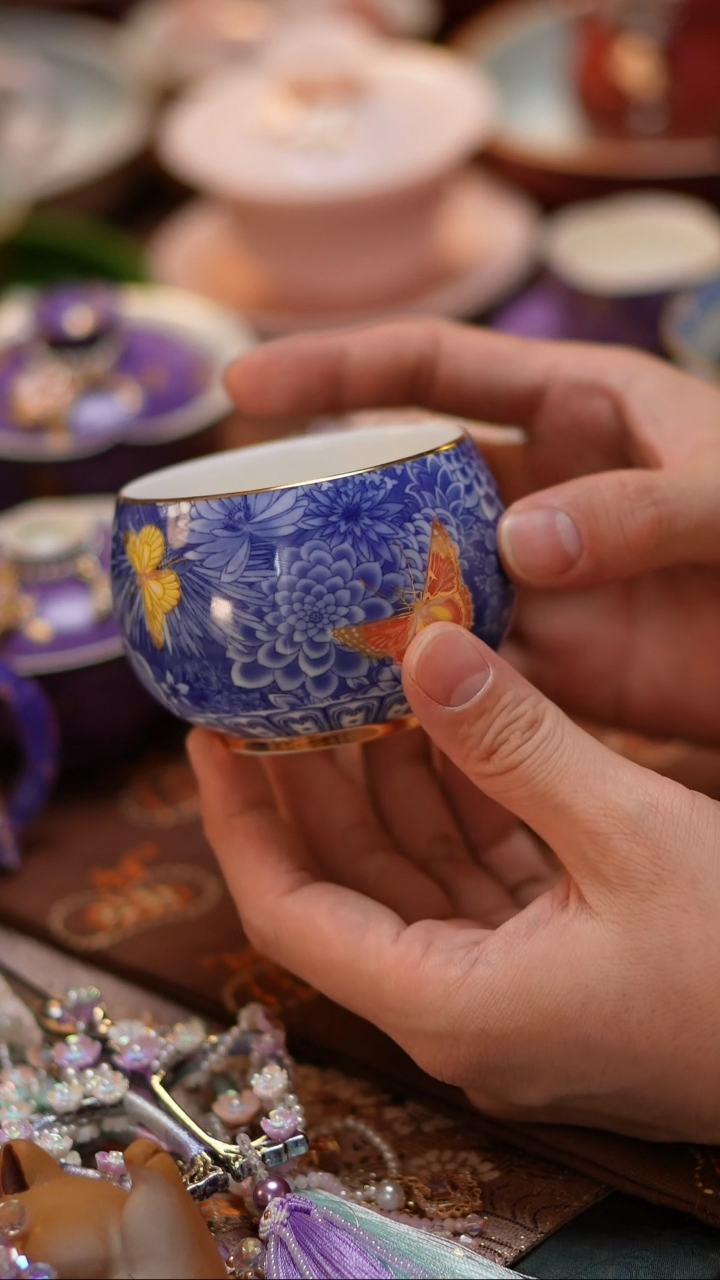 【闪购商品】万花蝶恋花罗汉杯