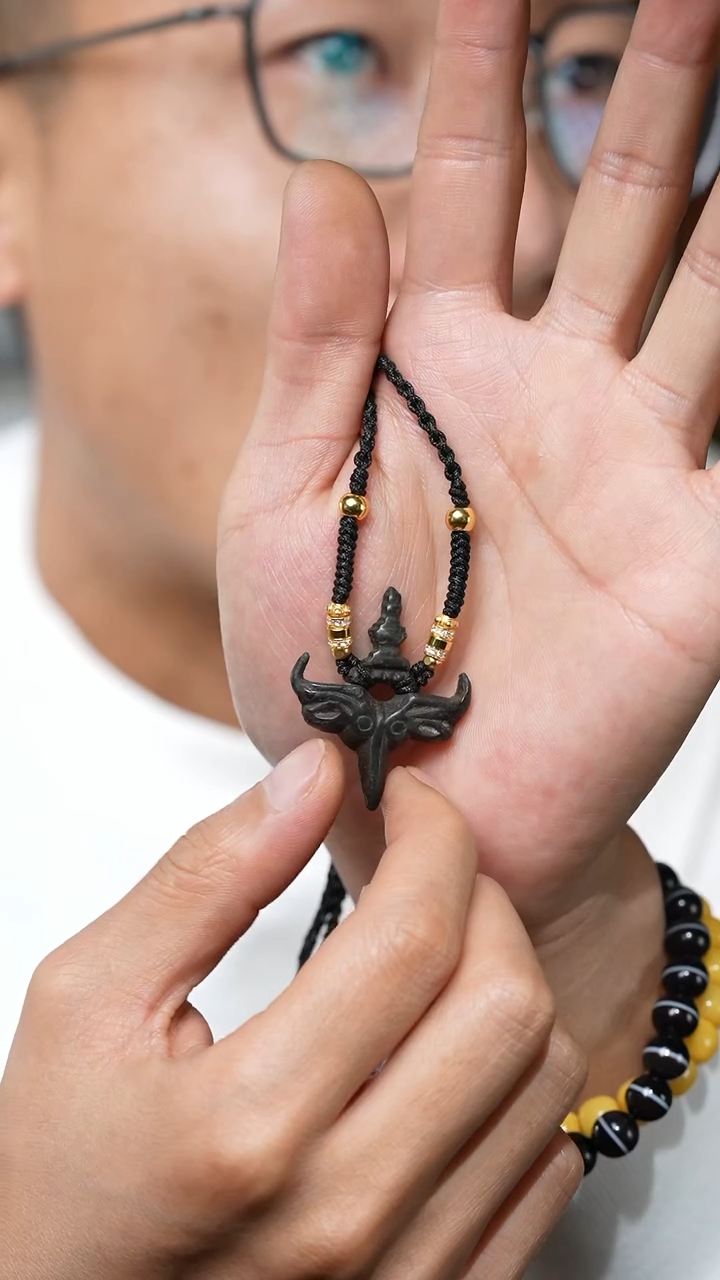 【闪购商品】牛头（多样性发货，发其一）