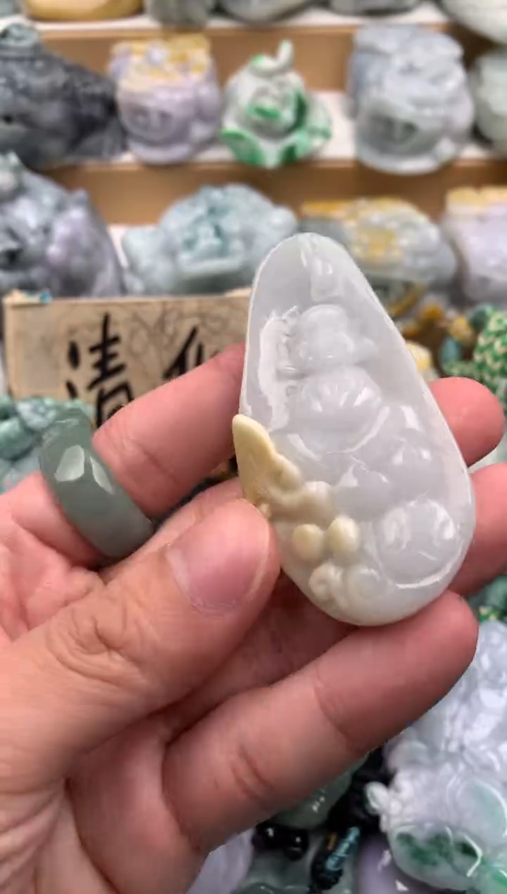 吊坠(不含链)未镶嵌翡翠1