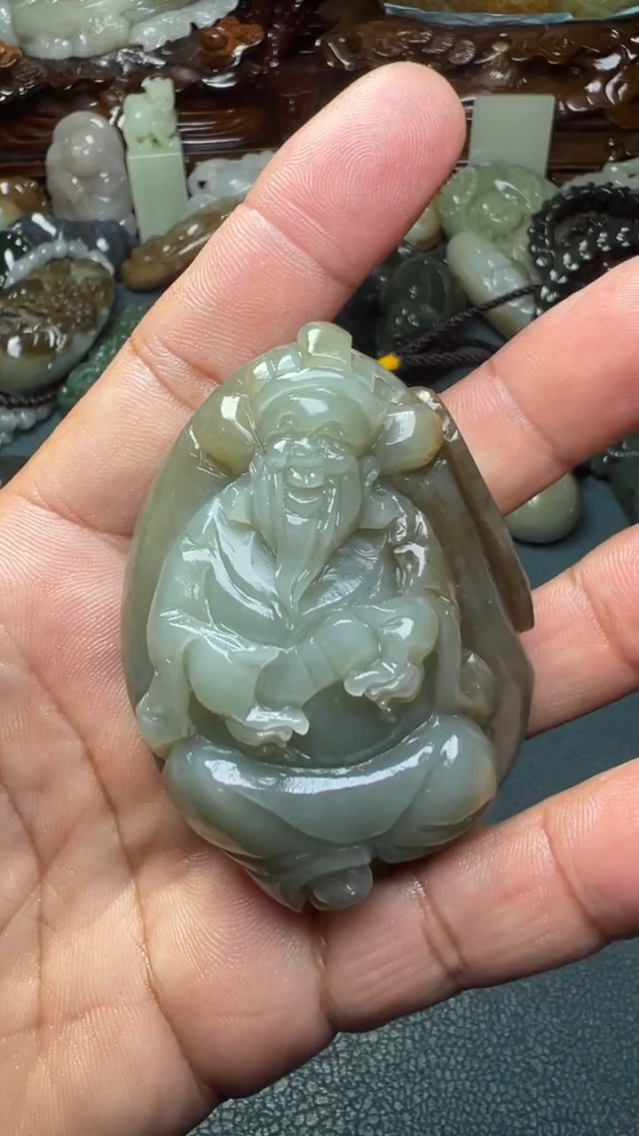 未镶嵌和田玉把件-