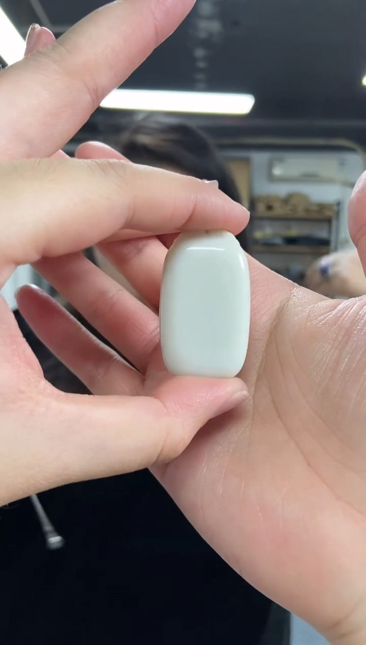 【闪购商品】和田玉吊坠未镶嵌多样性发其一颜色微差