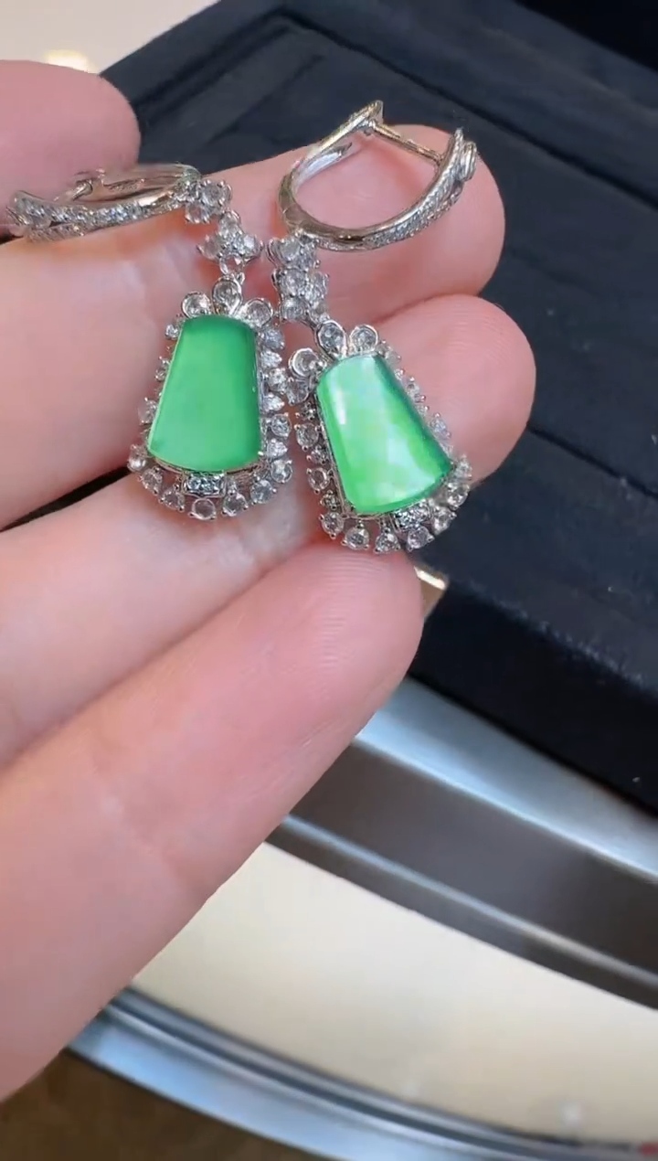 【闪购商品】翡翠耳饰18K金镶嵌多样性团购发一件