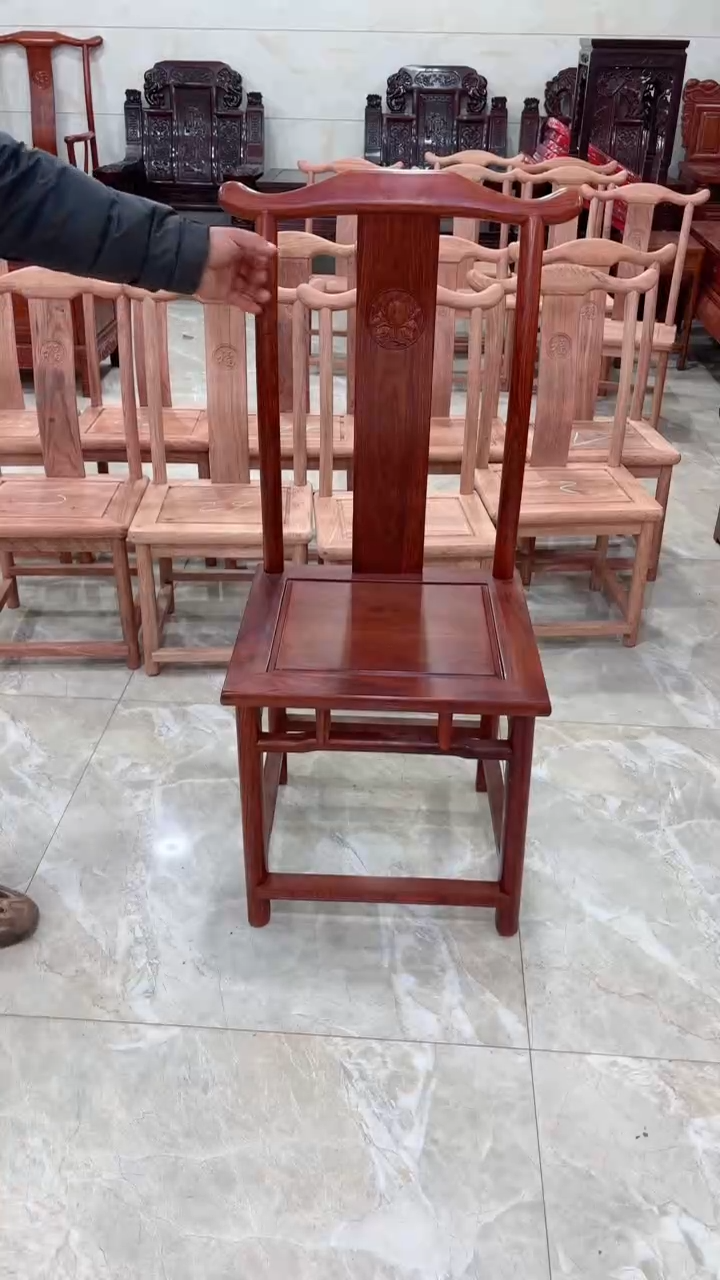 【闪购商品】紫檀木类成套家具刺猬紫檀餐椅成品一对
