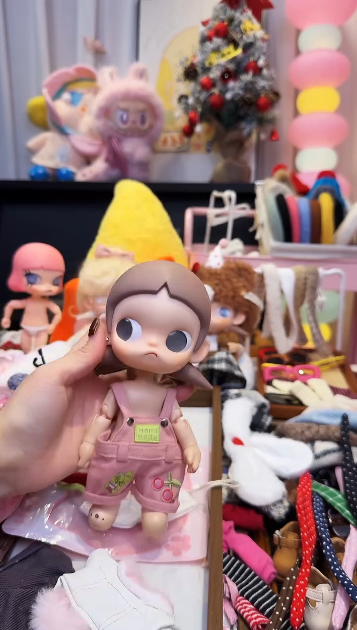 k****i小樱桃背带裤