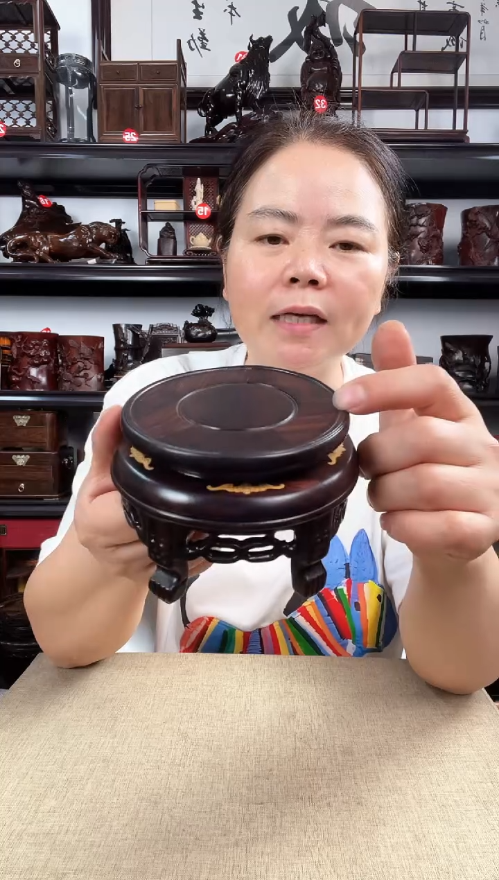 木小号老李红木工艺品