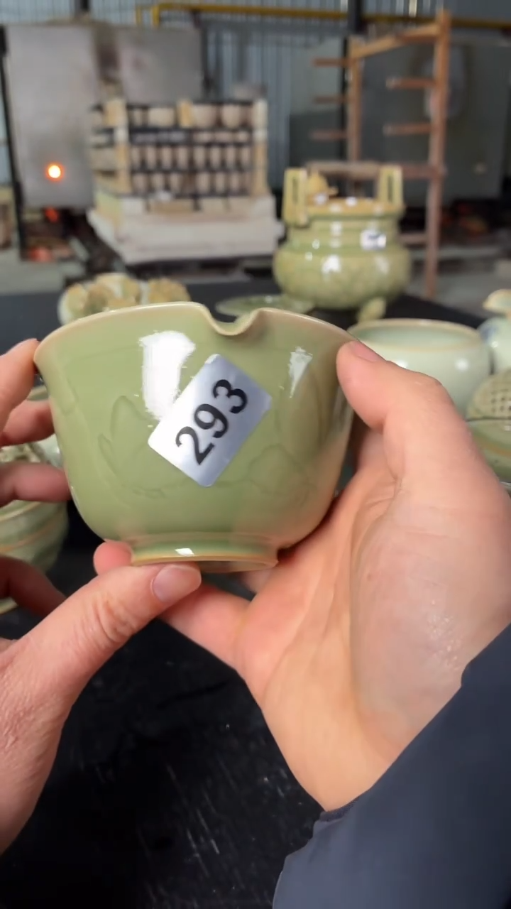 耀州窑仰山微瑕公道杯293