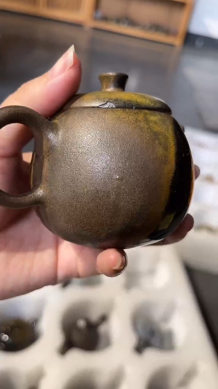 壶1号容量140-150ML乌金 瑕疵 