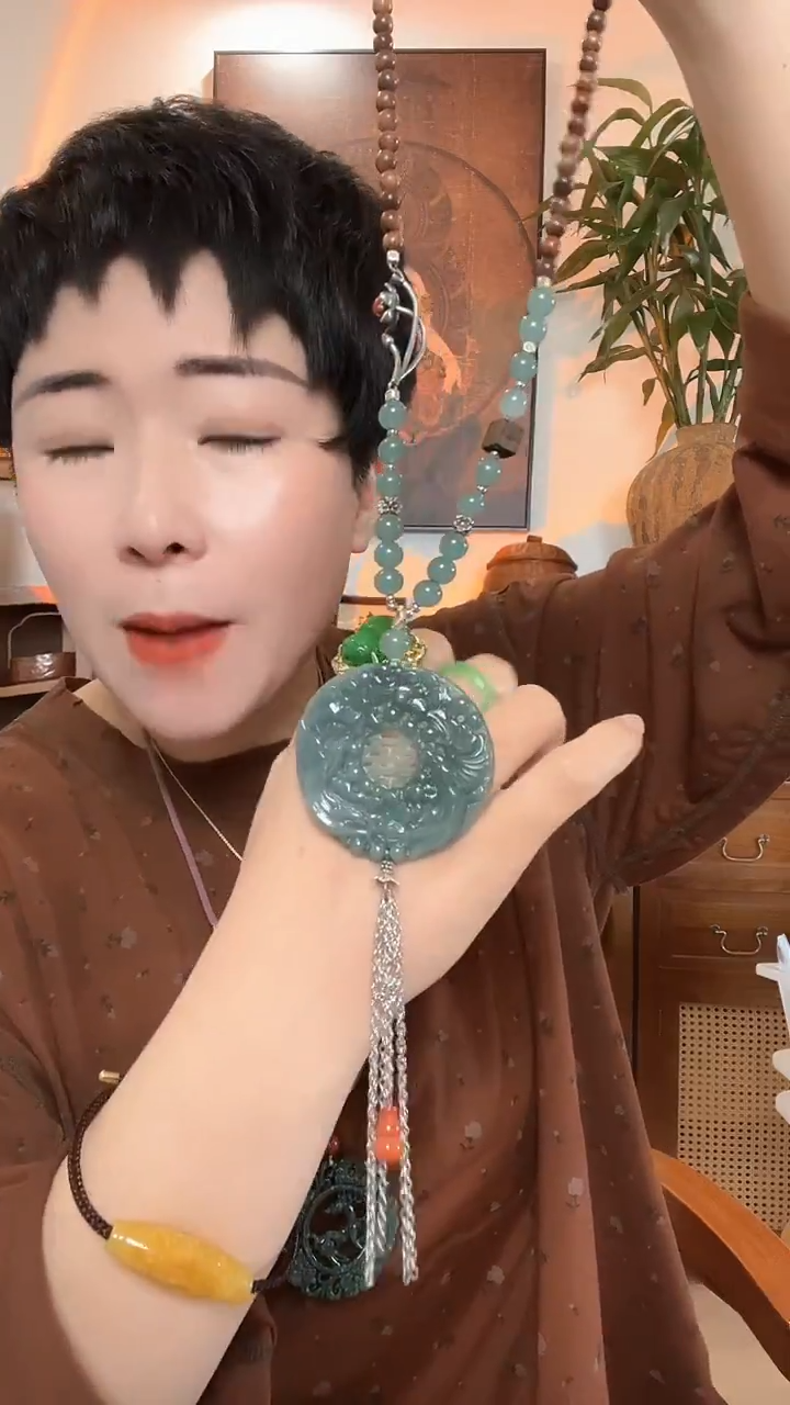 吊坠(赠链)未镶嵌翡翠多样性发货915