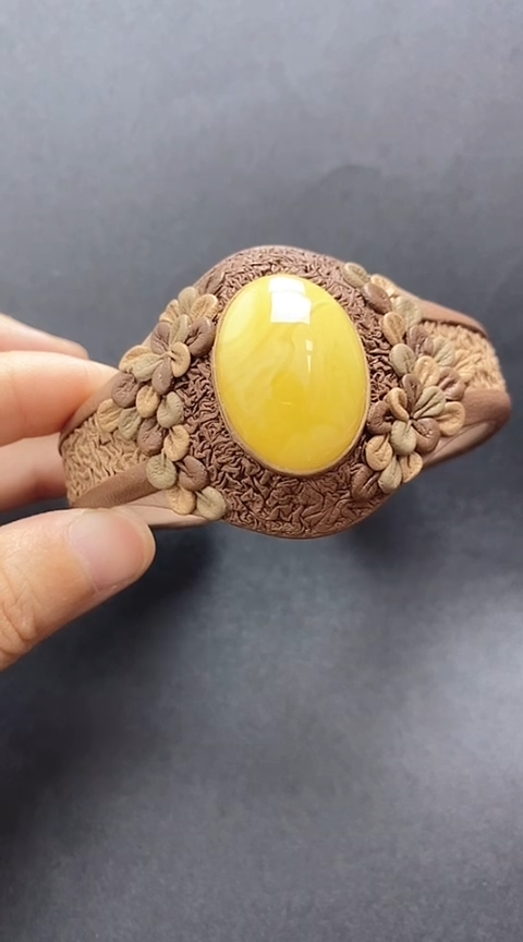 【闪购商品】琥珀裸石未镶嵌蜜蜡手牌