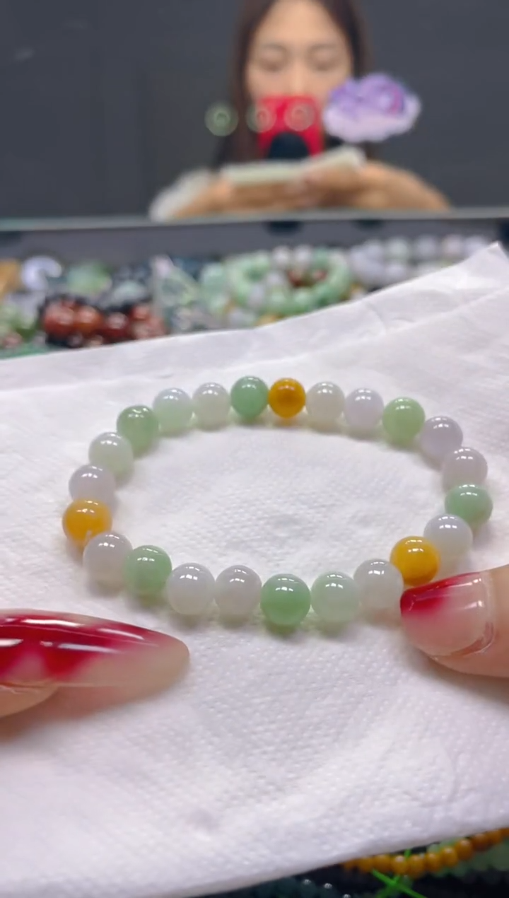 颈饰未镶嵌翡翠7MM/J/翡翠A货，一件也是批发价