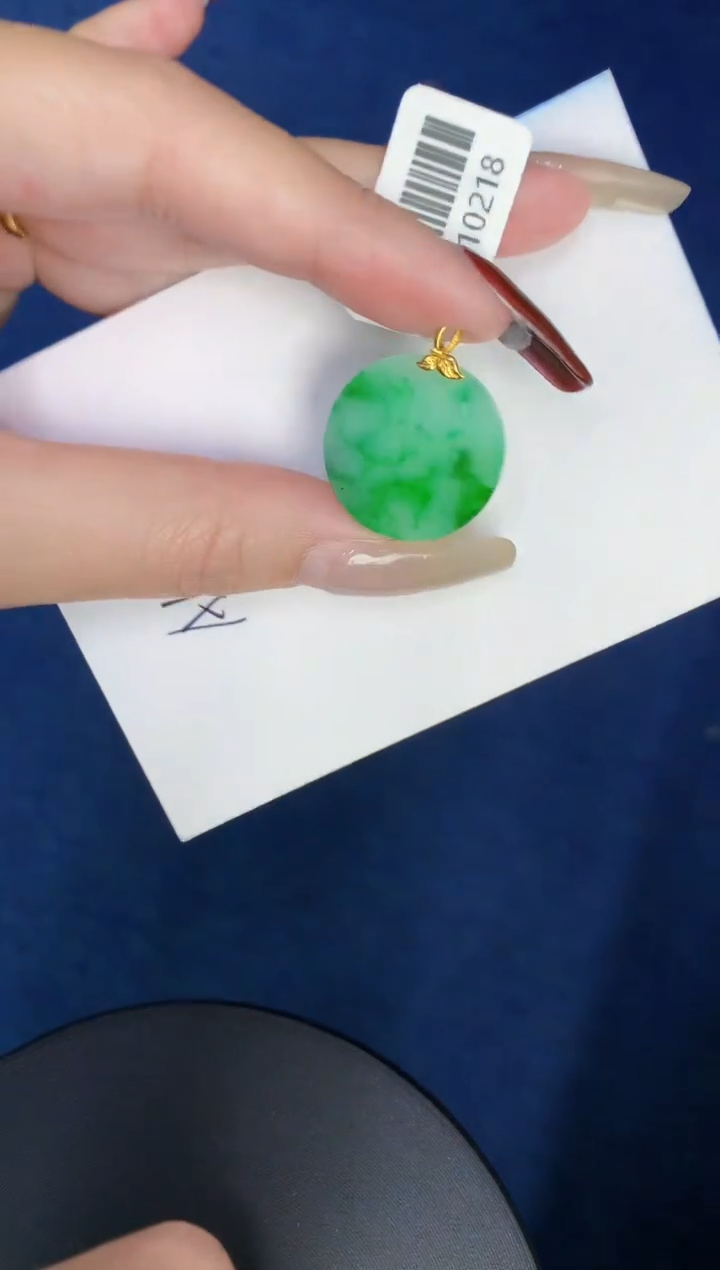 【闪购商品】翡翠颈饰18K金镶嵌000000000000