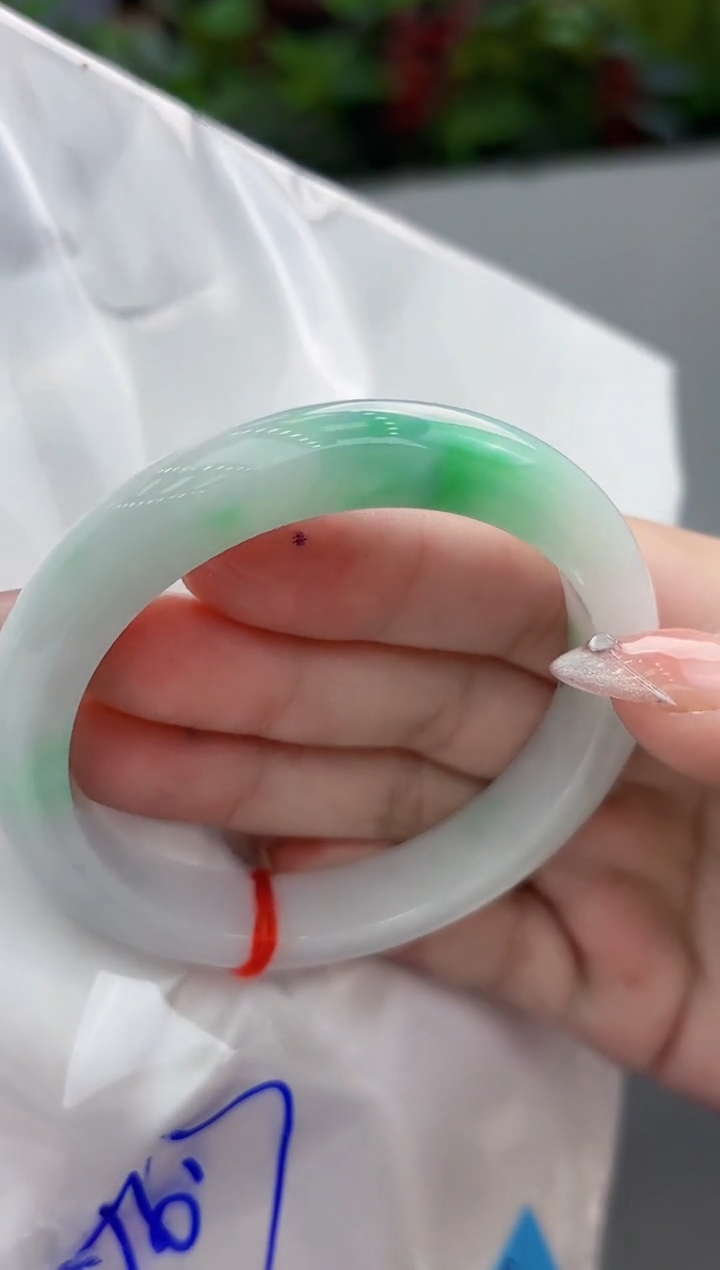 【闪购商品】翡翠手镯未镶嵌翡翠手镯