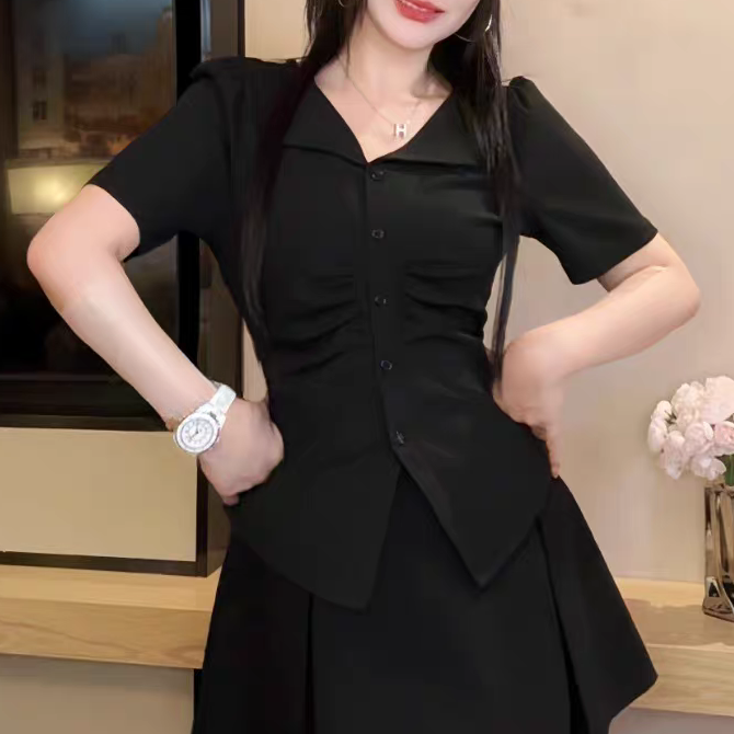 胖MM小众高级感正肩短袖t恤夏季新款大码女装修身黑色短袖t恤女