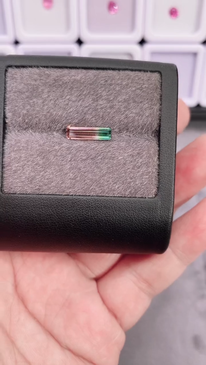 未镶嵌裸石碧玺1.28