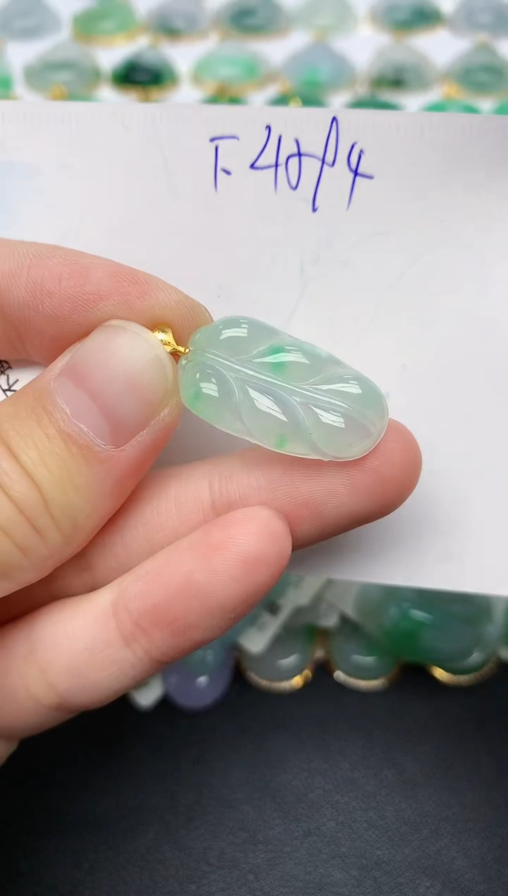 颈饰18K金镶嵌翡翠天然缅甸A货翡翠百元以上9元证书费自理