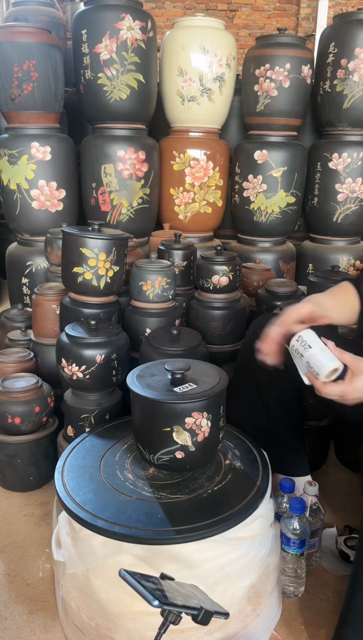 【闪购商品】壶瑕疵茶叶罐 小五饼彩填 204