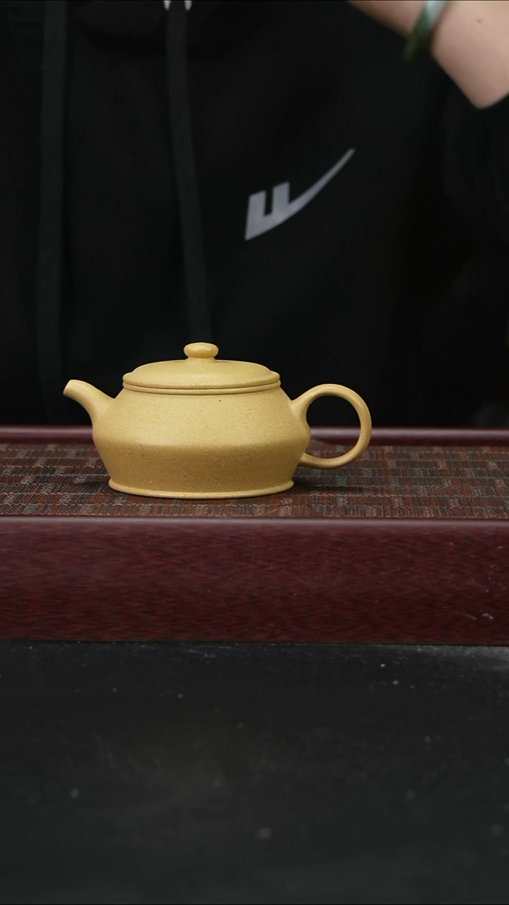 茶壶紫砂xj本绿曼殊